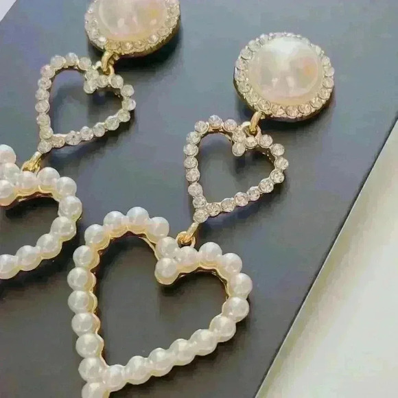 Double Heart Golden Earrings - Picture 2 of 3